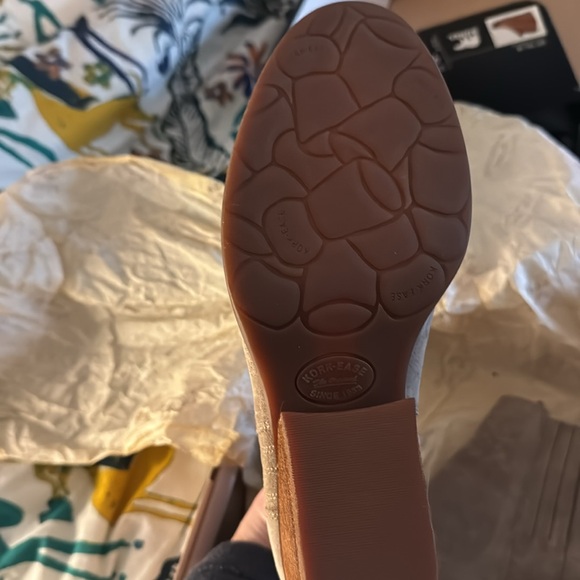 Kork-Ease booties - Picture 3 of 4